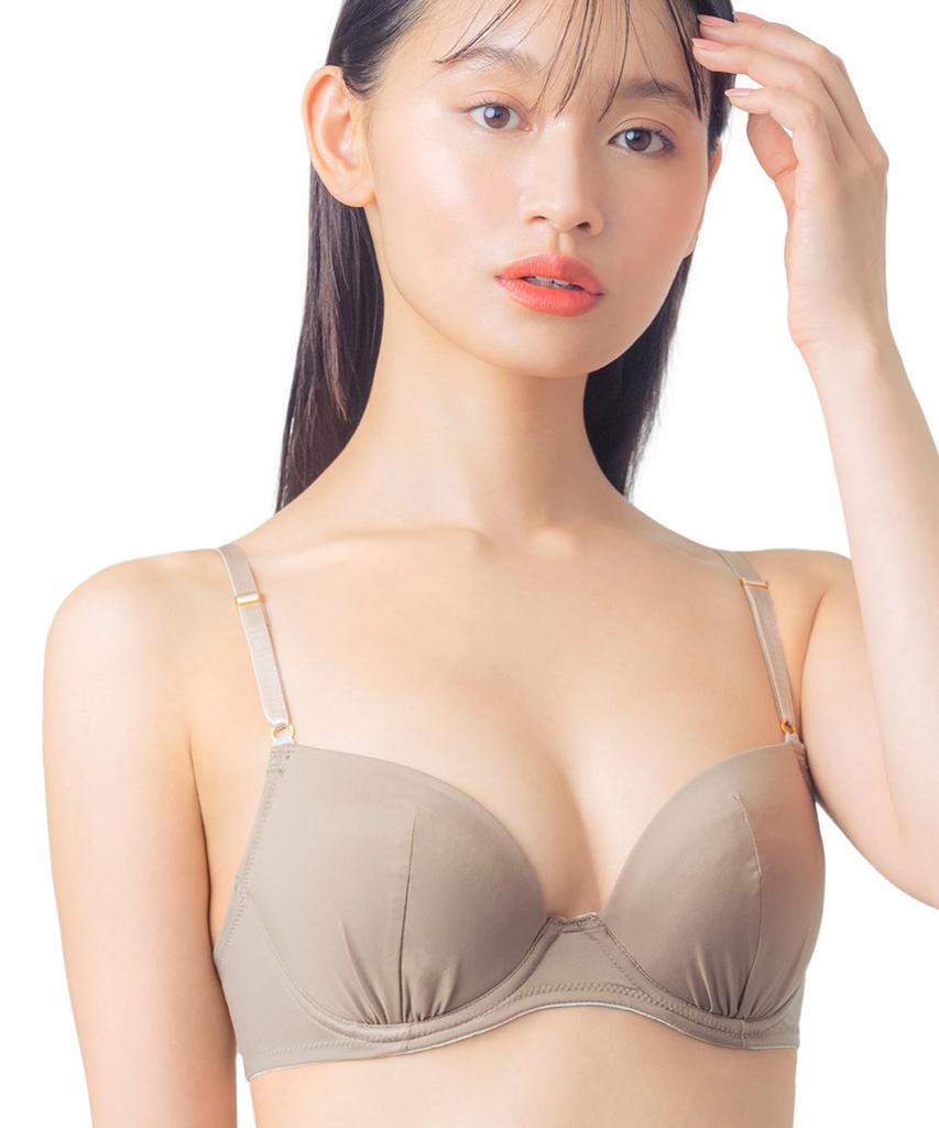 Natural Up a trendy design for a fuller fits Available in small and large BR Wing/Wacoal Bra, fuller, bust, AA-F cups. sizes. KB3001, Women's, F70.