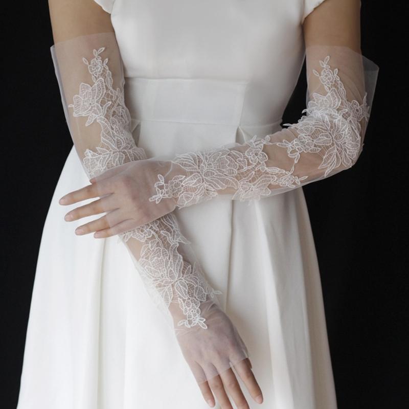 Stretchable Lace Adorned Wedding Arm Cover Fingerless Gloves For Vintage Parties And Receptions