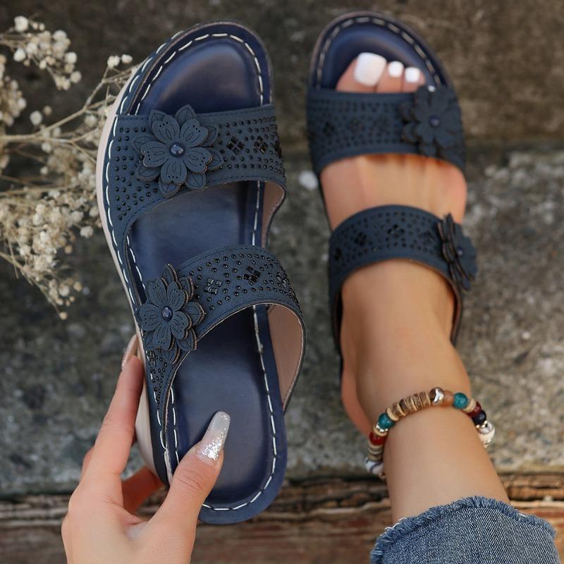 

Summer new snals flower large size-44 cool slippers rhinestone sandals women s slope heel one-word slippers 43 королевский синий