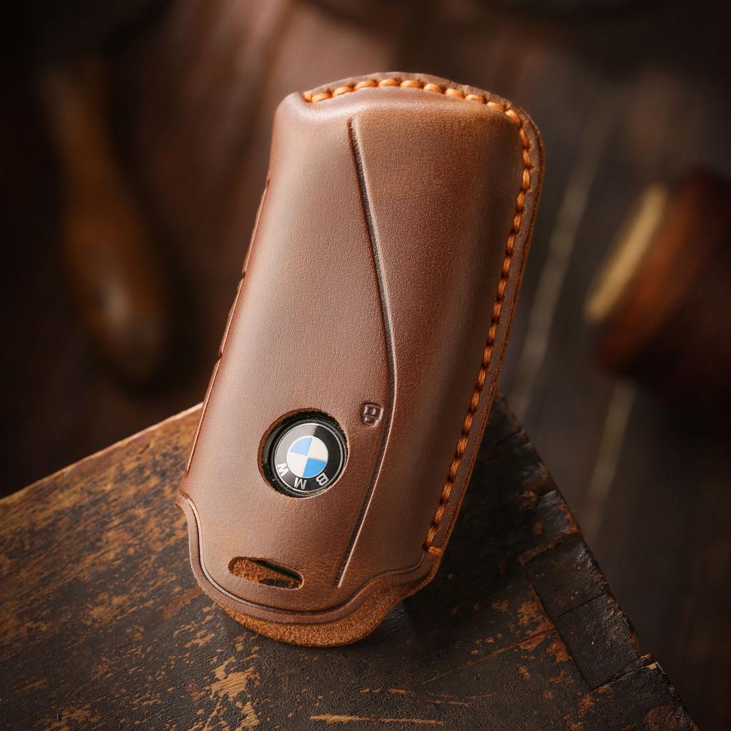Retro Leather Key Cover Is Suitable for BMW Real Cowhide New Shell Handmade Key Special Protection Shell Ring