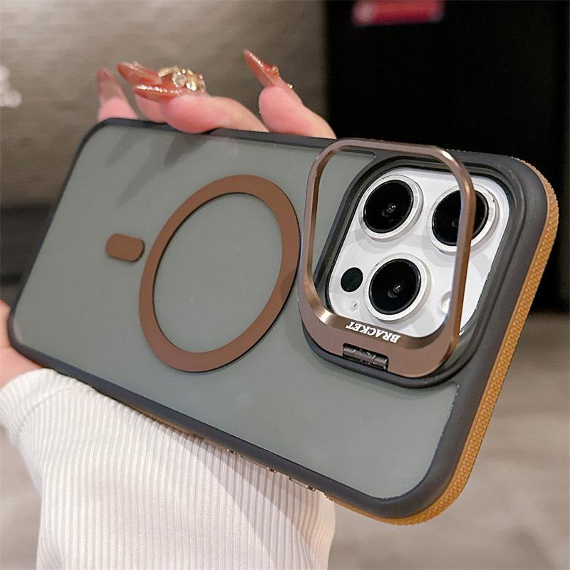 

Dual-Tone Magnetic Case for iPhone 16 Pro Max (Compatible with iPhone 17/15/14/13/12) iPhone 15 Pro золотий