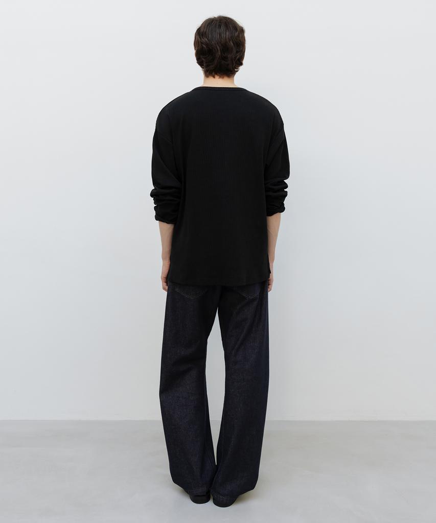INSILENCE Rib Henley Neck Long Sleeve Black