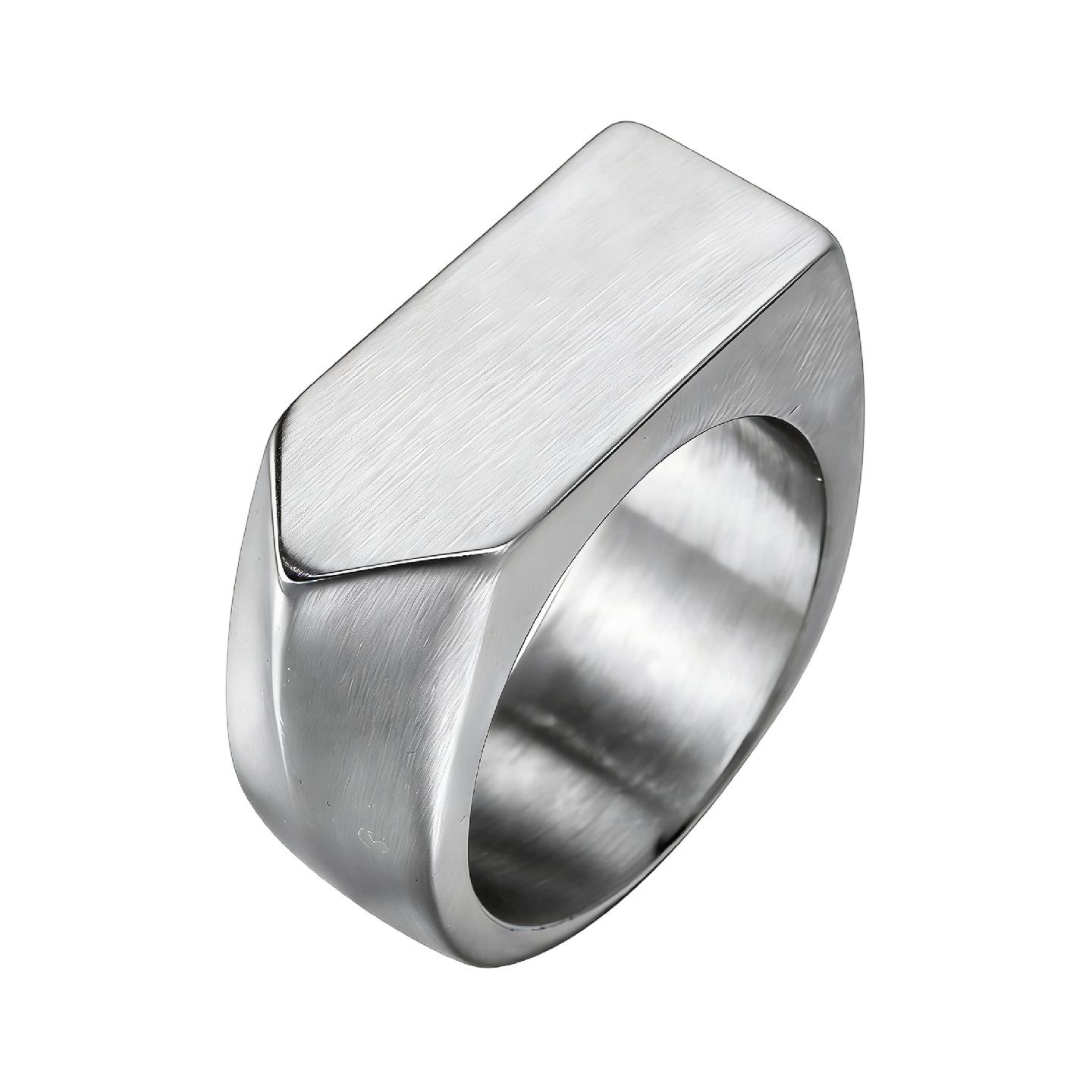 2026 European and American Simple Arrow Ring Geometric Triangle Men s INS Wind Niche Ring No. 7