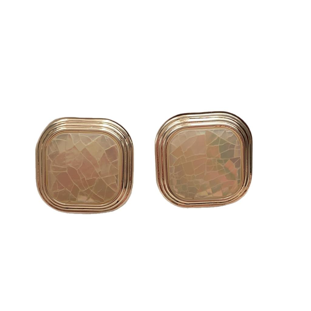 French Square Fritillary Piece Earrings Ice Cracked Warm Earrings Retro Elegant Earrings