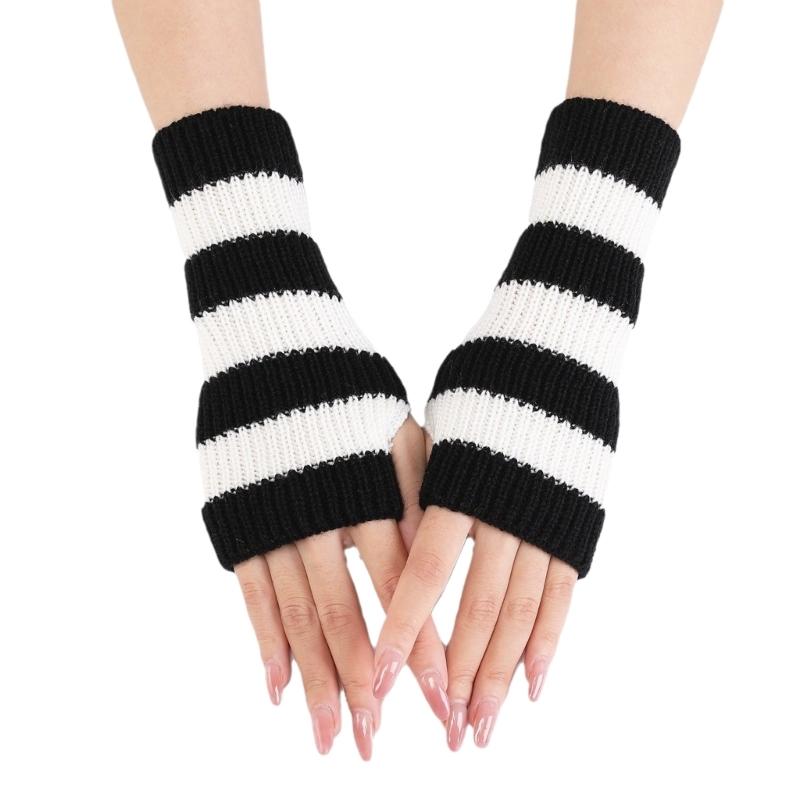 

Knitted Striped Winter Gloves Wrist Gloves for Costume Party Winter Arm Warmer for Cosplay Photography Props 1 чёрный/белый