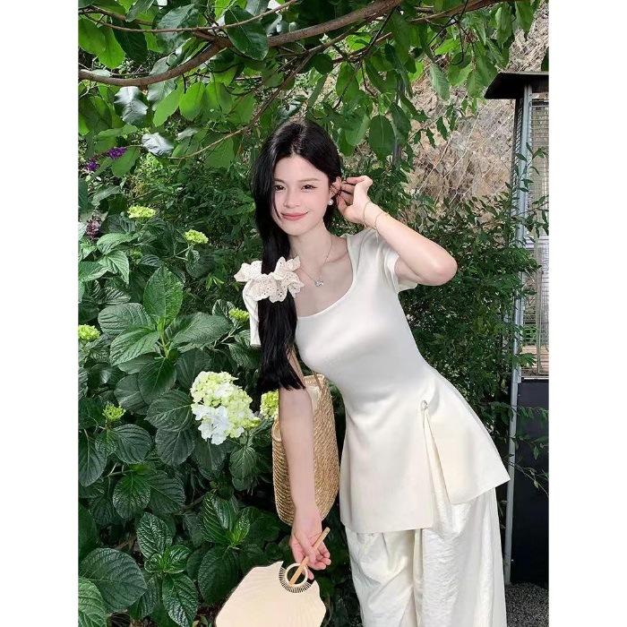 

Large size fat MM French short-sleeved t-shirt women s summer new design sense slim cover meat trend square collar top S белый
