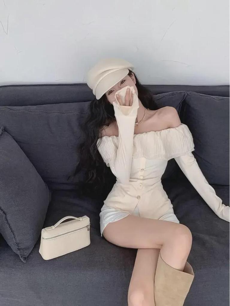 Høst 2024 Fransk Off-Shoulder Rynket Slim Topp for Kvinner