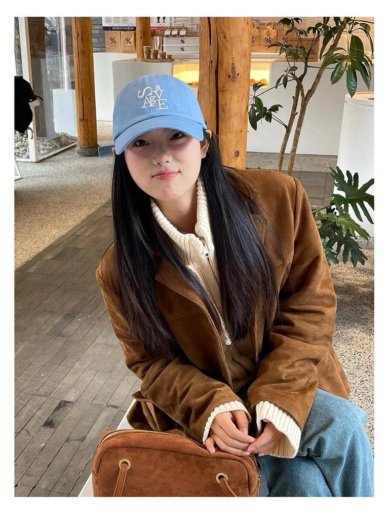 Embroidered Korean Style Baseball Cap: Slimming Look, Sun Protection, Unisex Fashion