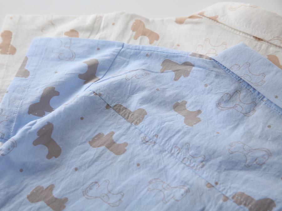 Stilvolles Jungen-Sommer-Kurzarmhemd mit Allover-Print 2026
