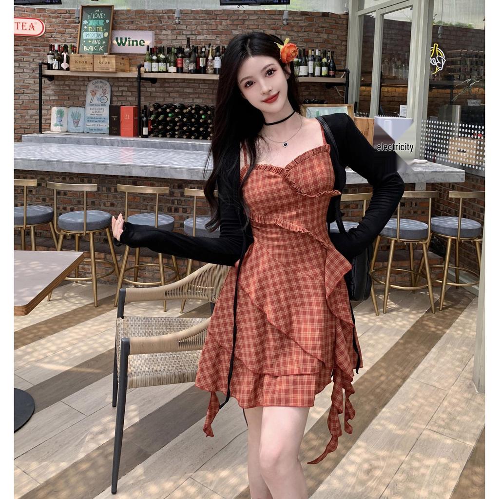 Women's Large Sun Protection Ruffled Plaid Skirt and Top Set