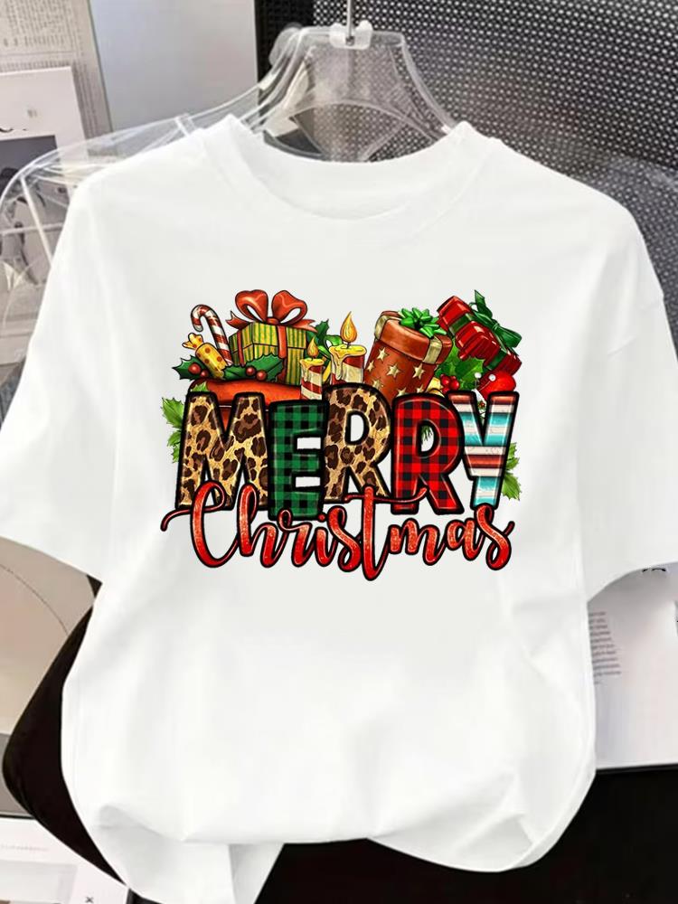 (Asian Size) Tree Cute 90s O-neck T Shirt Short Sleeve T-shirts Merry Christmas Fashion Women's Top Print Casual New Year Clothing Graphic Tee