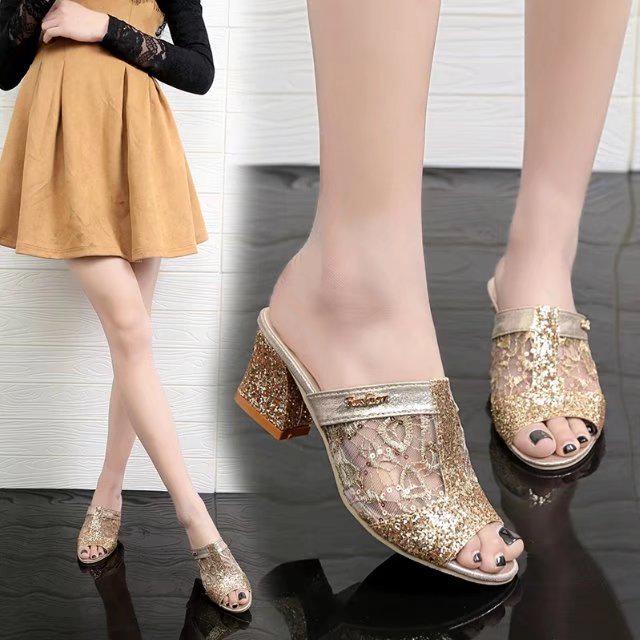 2018 new fashionable versatile cool slippers summer middle heel fish mouth mesh thick heel sandals sequins foreign trade large size women's shoes