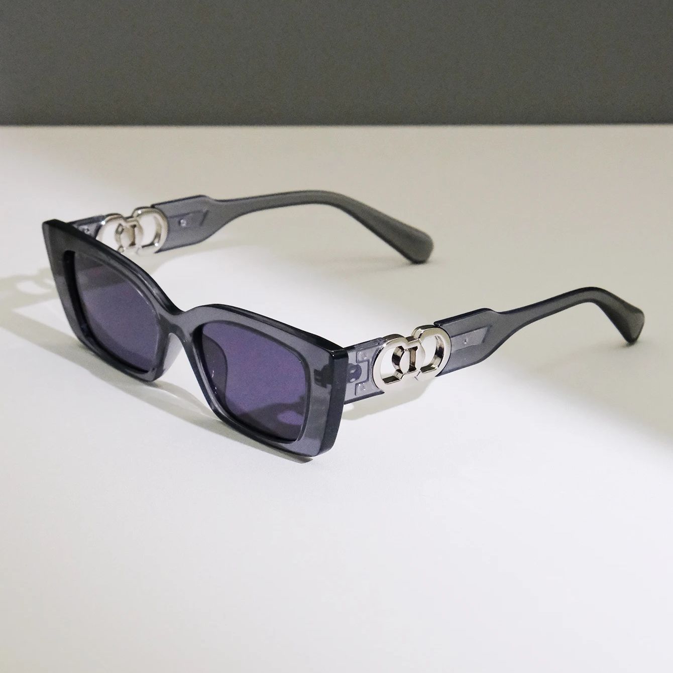 

Square Cat Eye Small Frame Metal Double Ring Decoration Women s Sunglasses Summer Beach Party Holiday Glasses Men