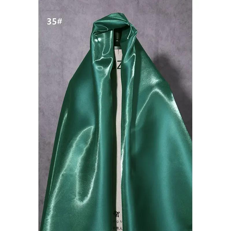 150Cm Wide Luxury Glossy Metallic Liquid Satin Fabric Galaxy Shiny Cloth Crafts for Fashion Designer Show Dress Comfort Material
