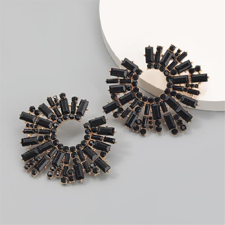 Unique Crystal Sunflower Earrings for Women Large Circle Flower Shape Accessory
