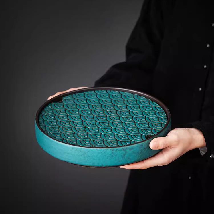 Round Ceramic Tea Tray: Chinese Retro Kung Fu Tea Set, Dual-Use Dry & Wet Brewing Table with Water Storage.
