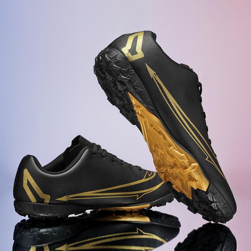 Non-slip broken nails football shoes men's professional sports training shoes low-top youth sports shoes