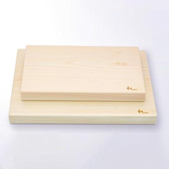 NAGOMI Hinoki Cutting Board (Large) - that is gentle on knives maintaining sharpness. Made from material excellent antibacterial properties.