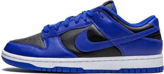 Nike Dunk Low Retro Sneakers