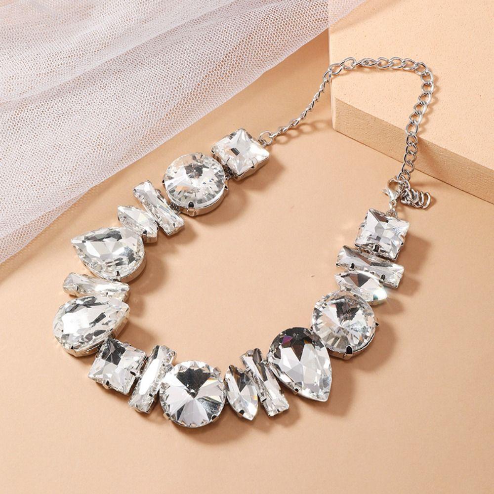Exaggerated Rhinestone Necklace Light Luxury Women's Choker Temperament Crystal Necklace  Girls