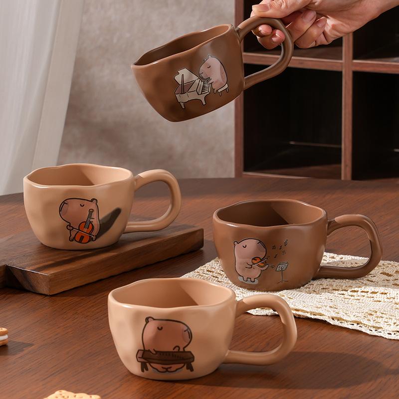 

Мультяшная милая девушка с высокой внешностью и большими руками керамическая чашка мультяшное животное кружка набор чашка 330ML