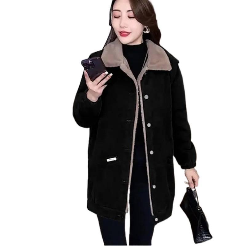 Women's Plus Size Mid-Length Black Velvet Windbreaker - Winter Fashion for Middle-Aged Mothers