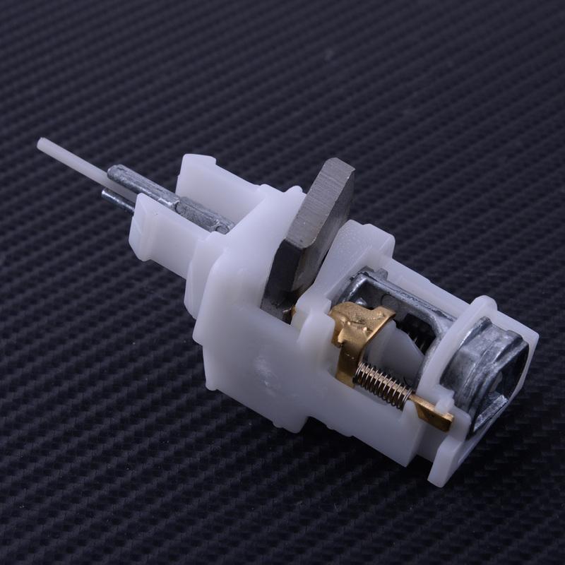 Ignition Switch Actuator Pin Housing Assembly Replace Fit for Jeep Chrysler 4664099 4690493 466410