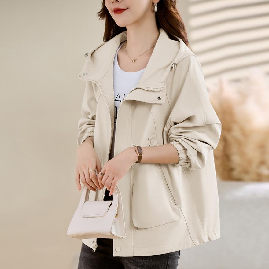Khaki trench coat women's new spring and autumn women's small person is super good-looking short coat