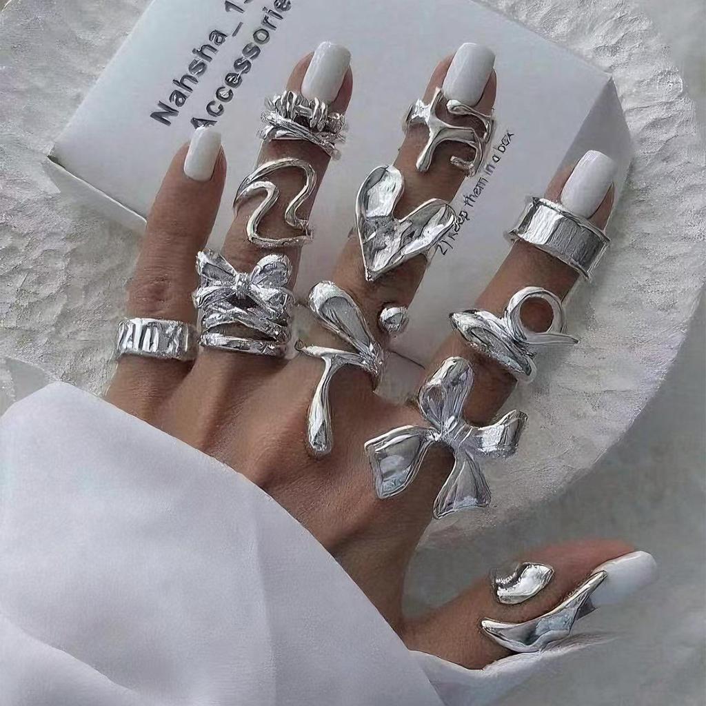 Glossy Ring Set European and American Jewelry Exaggerated Lava Lines Bow Love Alloy Ring Women
