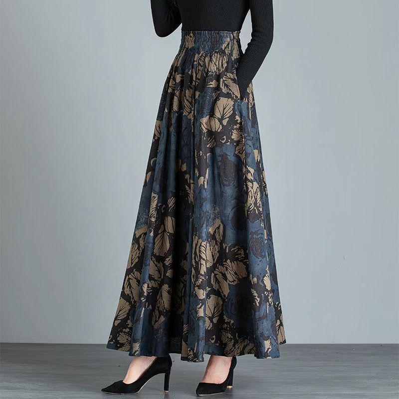 Autumn/Winter High-End Retro Floral Wool Maxi Skirt with Pockets, High Waist, and Large Flare.
