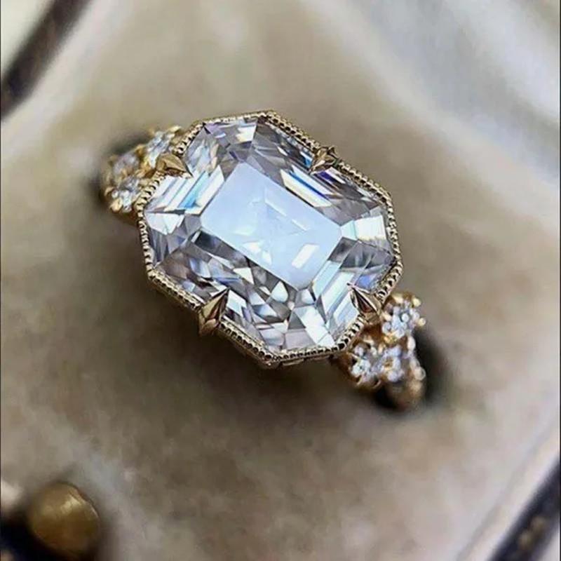 Square White Diamond Jewelry Ring for Women Gold Anillos De Bizuteria Dainty Cirle Anillos Mujer Jewellery Gemstone Ring