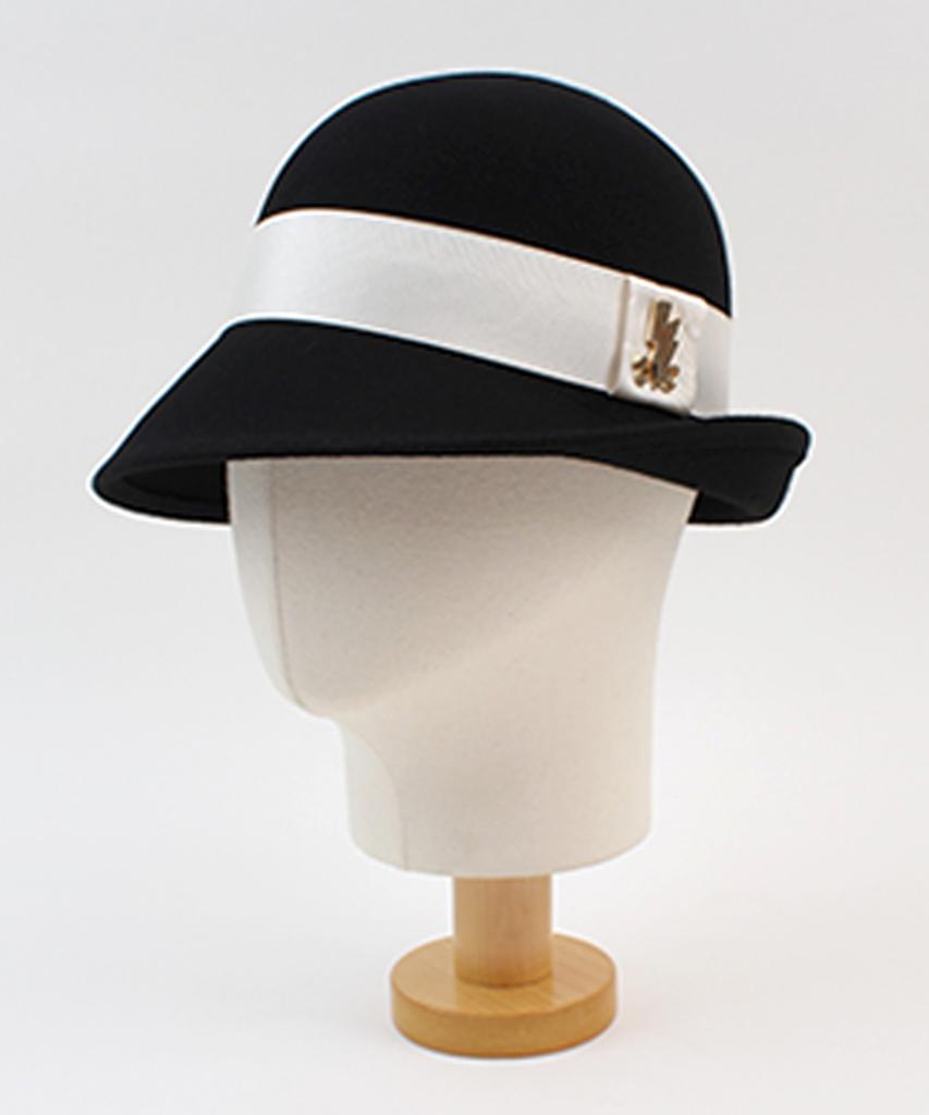 Yunibeosyeolkemiseuteuli French Iv Line Wool Black Cloche Hat