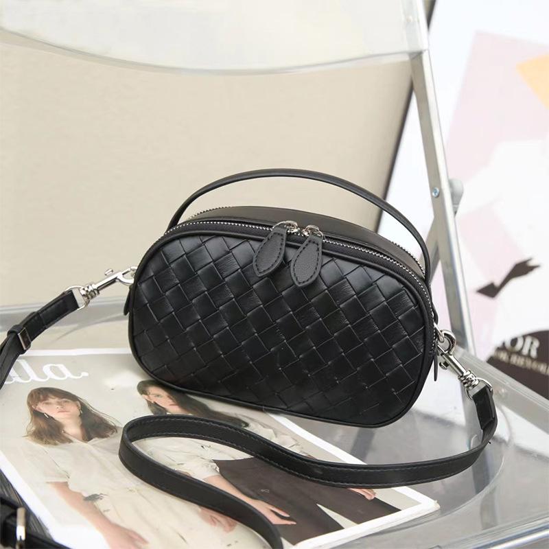 2025 Summer New Genuine Leather Handheld Small Square Bag Fashion Woven Double Zipper Single Shoulder Crossbody Small Bag Casual Women's Bag