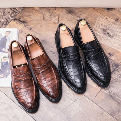 Yeni erkek İş Elbise Deri Ayakkabı Lüks Moda Damat Düğün Ayakkabı Erkekler İngiltere Tarzı Rahat Ayakkabılar