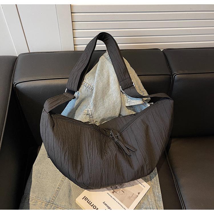 2025 New Summer Bag Lazy Style Casual Versatile Dumpling Bag Large Capacity Red Shoulder Crossbody Bag