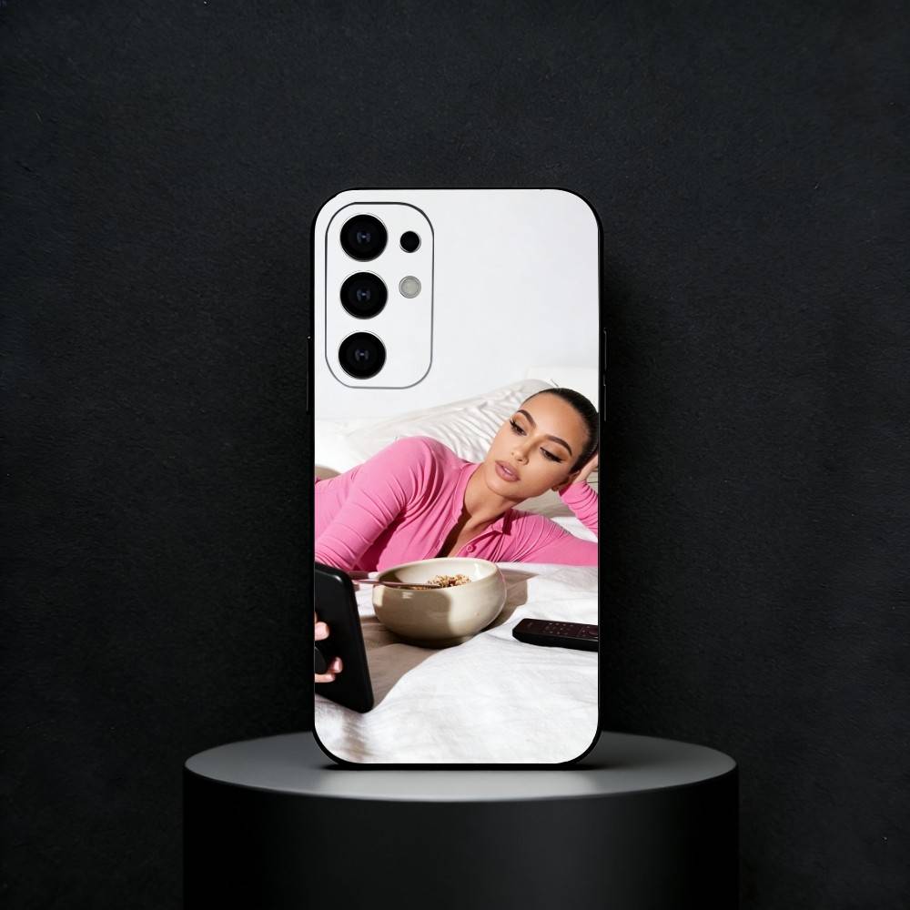 Kim Kardashian Memes Phone Case For Samsung S25,24,23,22,30,21,10,9,Ultra,Plus,FE 5G Black Soft Case Samsung S24Plus