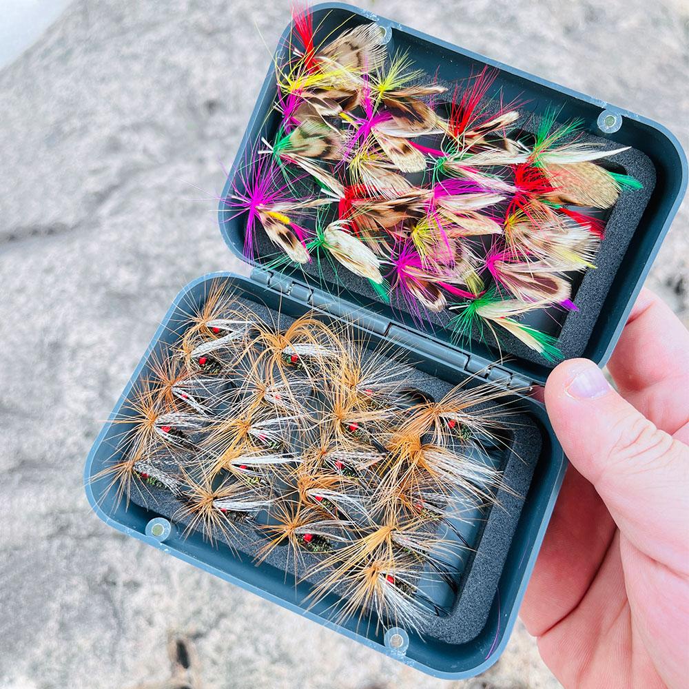 

SantaKing 40 PcsFly Fishing Lures Kit with Box Nymph Beadhead Wet Fishing Dry Flies for Trout Bass Salmon