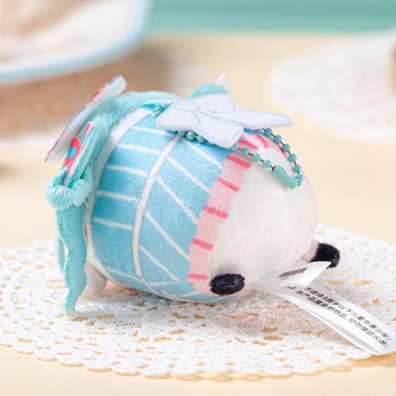 Anime Hatsune Miku Süße Verflechtungs-Serie Plüschpuppen Schlüsselanhänger Cartoon 2D Hatsune Puppe Niedliches Zubehör Sofa Puppe Schlüsselanhänger Geschenk