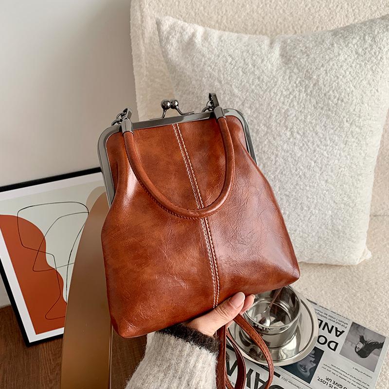 Handbag - Lightweight and Retro Single-shoulder Bag, Elegant Women's Casual Crossbody Bag