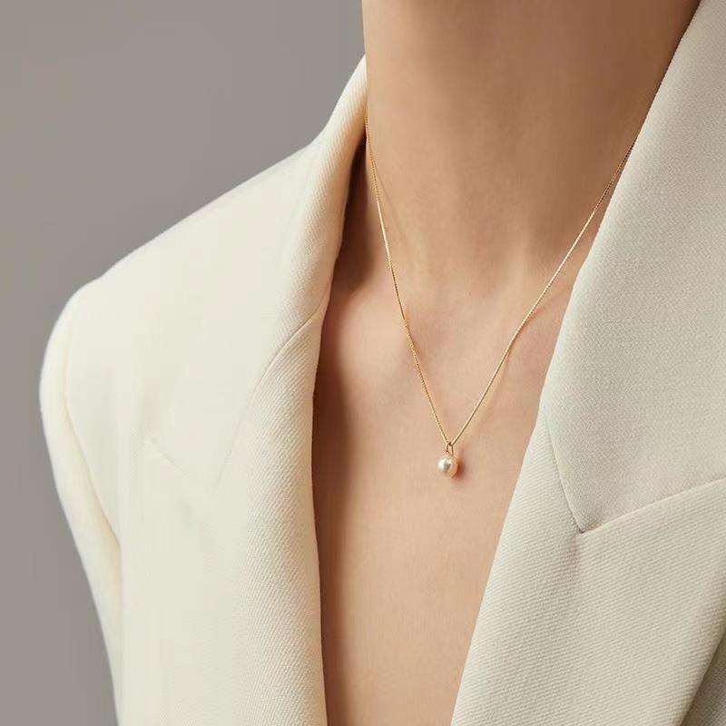 Gold Plated Box Chain Freshwater Pearl Pendant Necklace – Dainty Minimalist Jewelry, Elegance Gift for Women