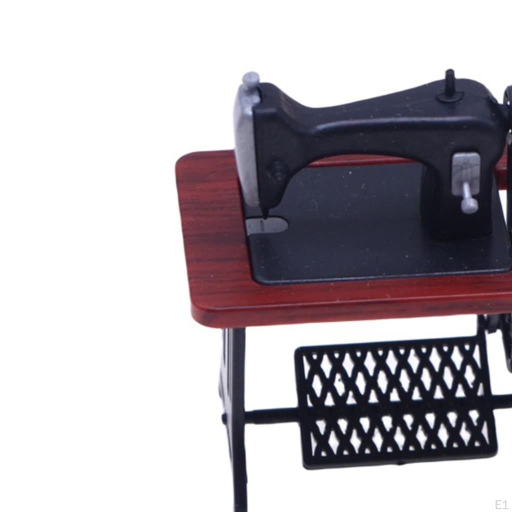 Dollhouse Mini Sewing Machine, Furniture Decoration for Dolls House