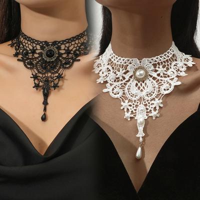 Pendant Necklace Adjustable Chain Delicate All Match Retro Daily Wear Lace Crochet Dark Style