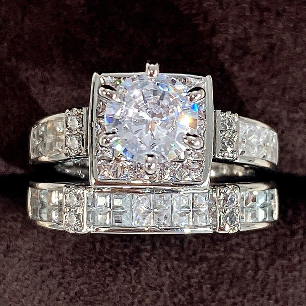Huitan Alliances de mariage tendance pour femmes Nouveau design de mode 2 pièces Anneaux en zircone cubique AAA Alliances de fiançailles Ensembles de fête Bijoux