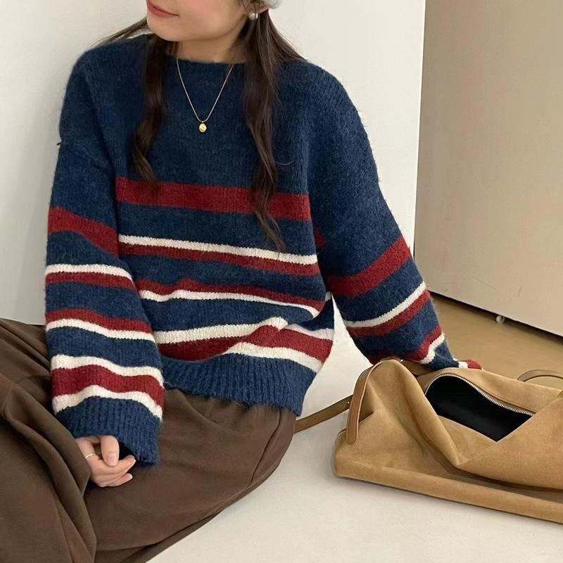 Autumn and winter contrasting striped round neck pullover sweater tops for women new lazy style loose and versatile sweater jacket