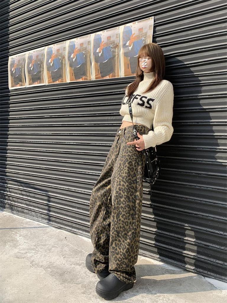 Women's High-Waist Leopard Print Wide-Leg Jeans - Slimming, Loose-Fit, Spring/Autumn Trend