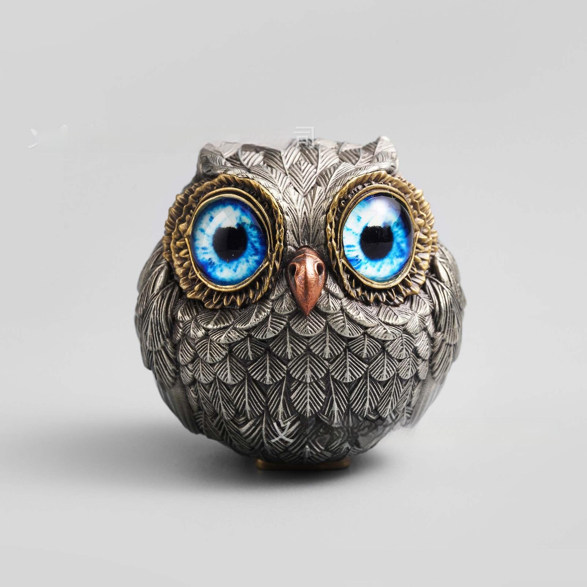 

Vintage Big Glass Eyes Owl Beads Resin Figurine Pendant Household Living Room Garden Decorative Ornament For Animal Craft Lovers