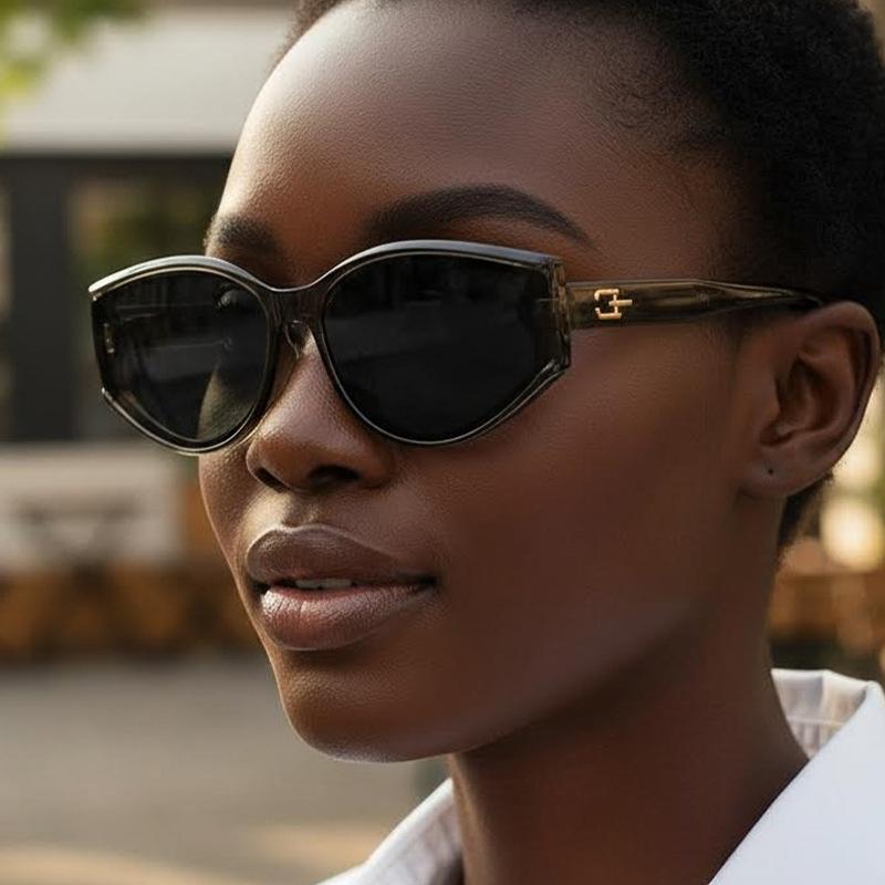 New personalized cat's eye retro rice nail sunglasses European and American fashion outdoor driving sunscreen trendy women's sunglasses