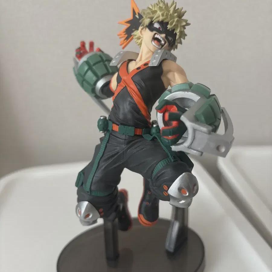 

Фигурка Нахии Хироаки Бакуго