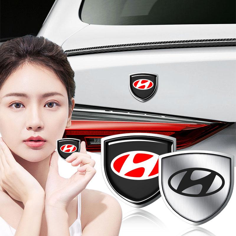 1 stk 3D Metall Auto Dørskjold Emblem Bil Karosseri Merke Klistremerke Styling For Hyundai Fe Sonata Solaris Azera Creta I30 IX25 IX35