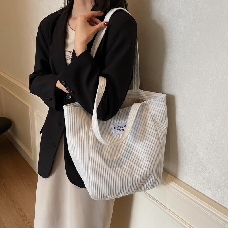 Large Capacity Autumn and Winter New Women's Bags Corduroy Commuter Tote Bags Casual Retro Shoulder Messenger Bags